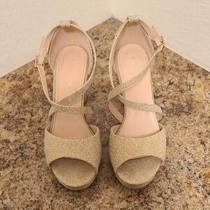 Elegant Gold Strappy Heels